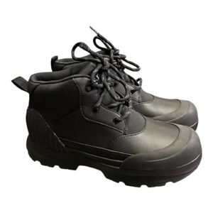 NWOB UGG Neumel X Waterproof Boot (Women) Size 9.5